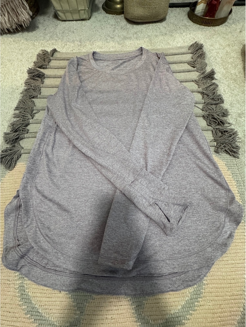 Athleta athletic long sleeve top size medium with Practical thumb holes
